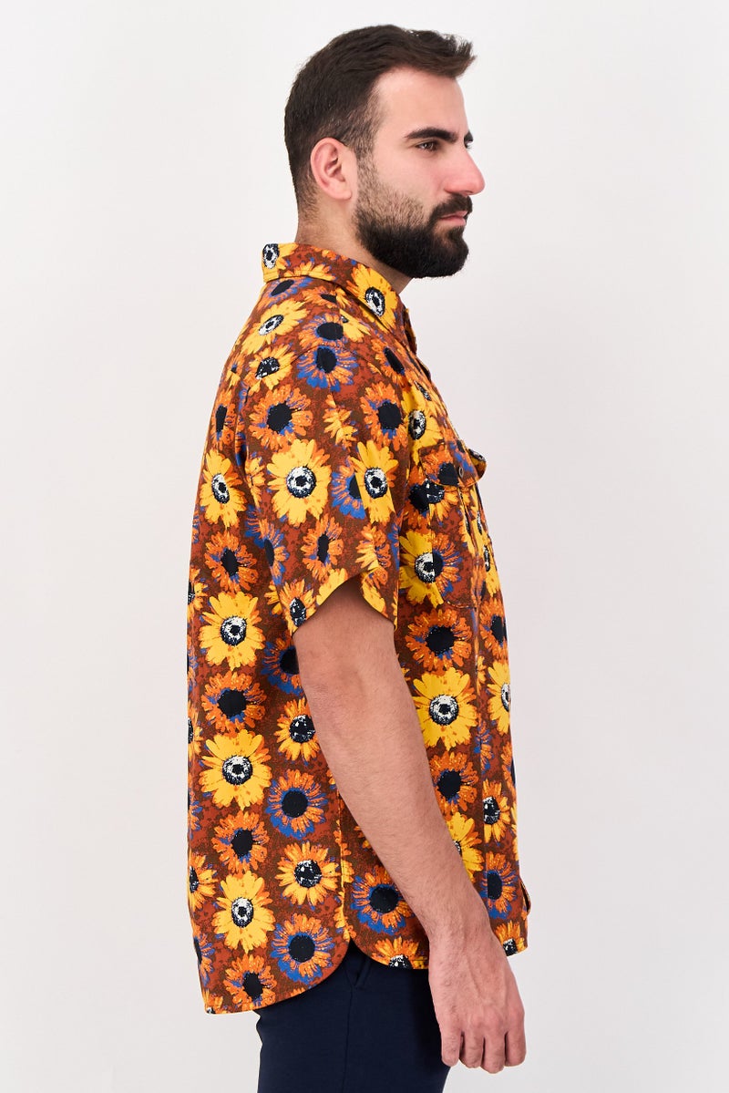 Nike Men Sportswear Fit Short Sleeve Skate Shirt, Multicolor - Image 3